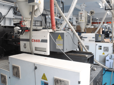 Injection molding equipment3