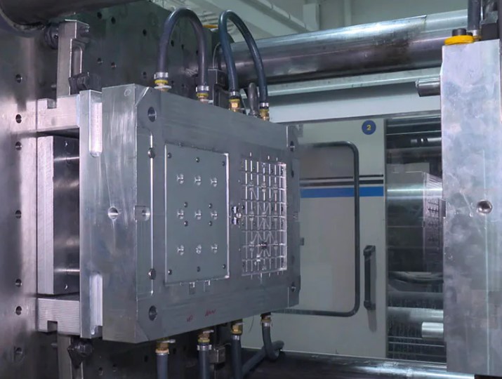 High-Tech Injection Molding: How It Works and Why You Need It