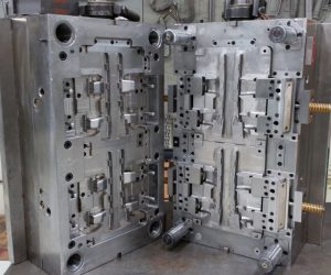 What Is Injection Molding and How Does It Work for Beginners?