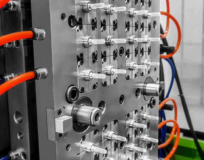 Medical Plastic Injection Molding Companies: A Comprehensive Guide