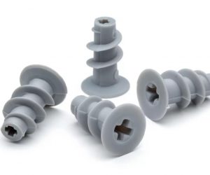 What Is a Plastic Injection Molding Service and How Does It Deliver Precision?